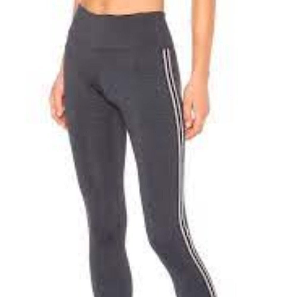 ✅ Spiritual Gangster Athletic Stripe Legging in‎ Navy with White Stripe SMALL